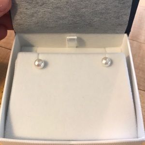NWOT Pearl Stud Earrings